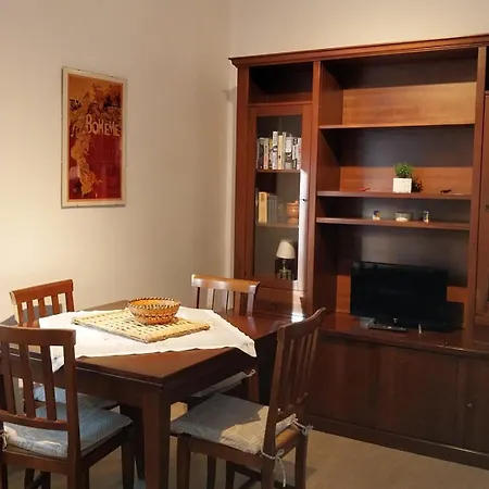 Apartmán Casa Cozy - Comodo In Centro