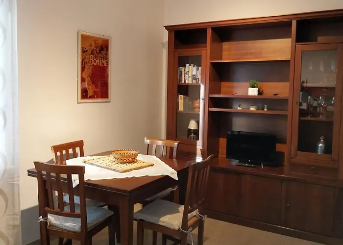 Lägenhet Casa Cozy - Comodo In Centro